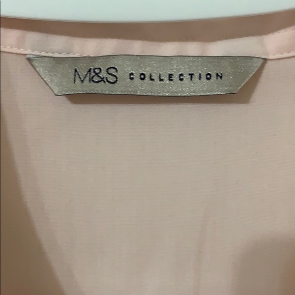 Light pink buttoned shirt - Picture 3 of 3